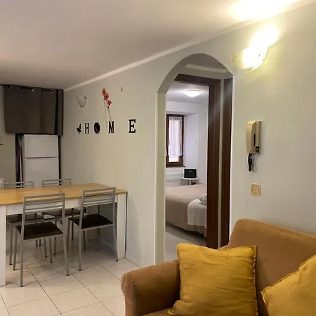 Little Apartment *